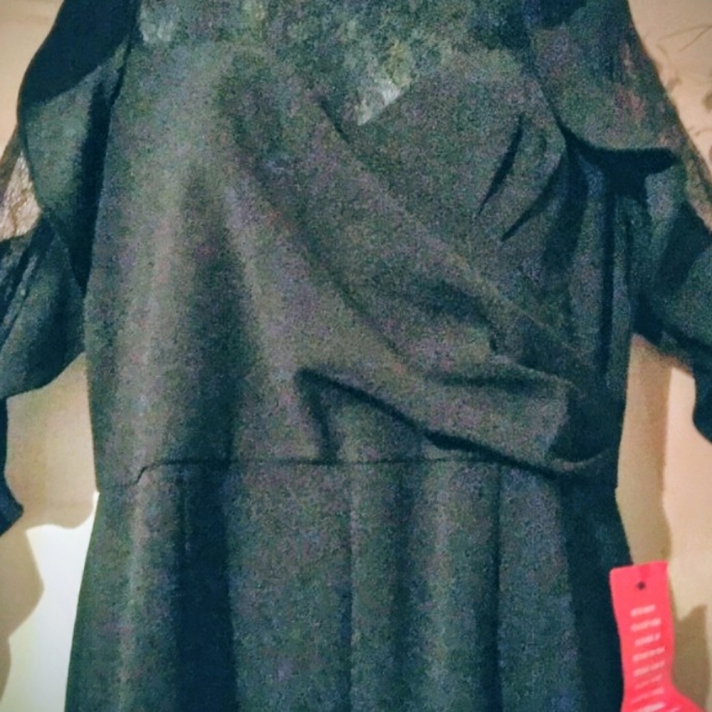 Nwot Elegant Black Lace Versatile Rouched JUMPSUIT - Picture 4 of 16